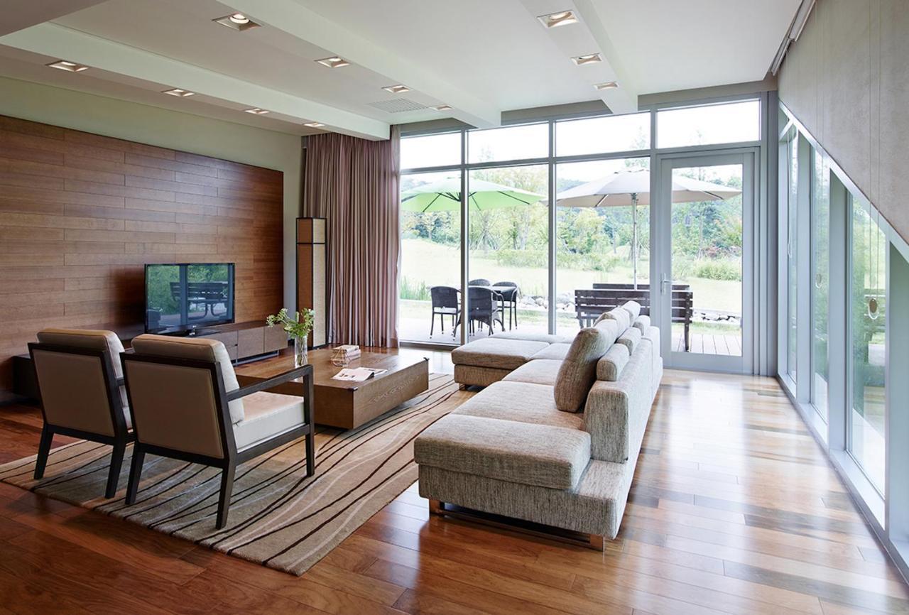 The Suites Hotel Namwon Екстер'єр фото