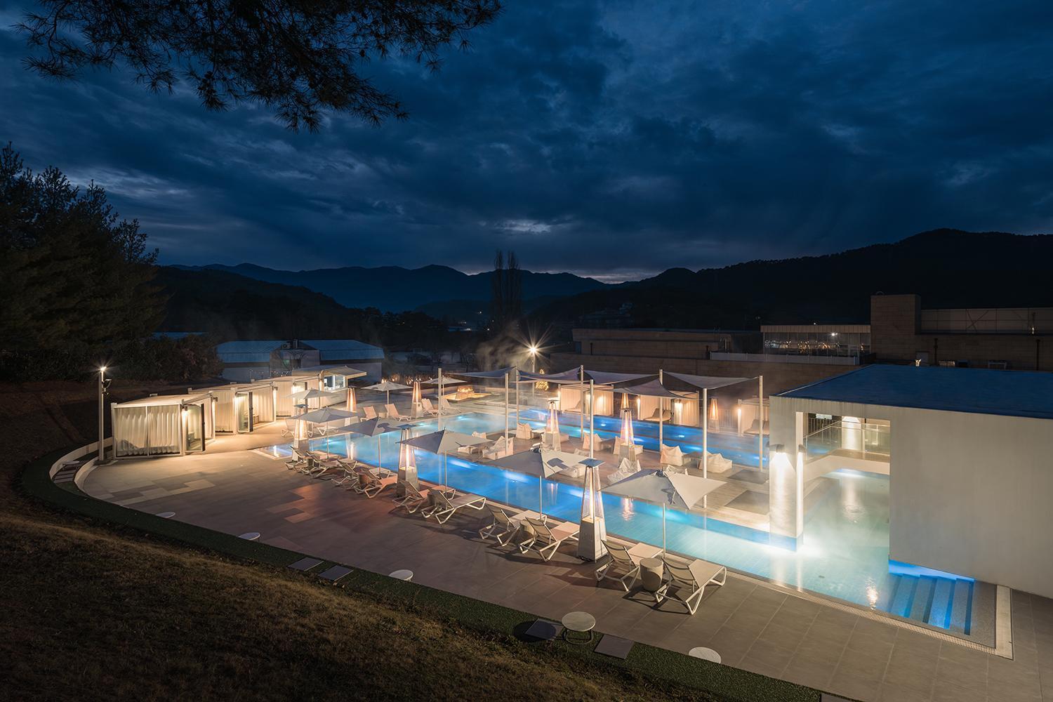 The Suites Hotel Namwon Екстер'єр фото
