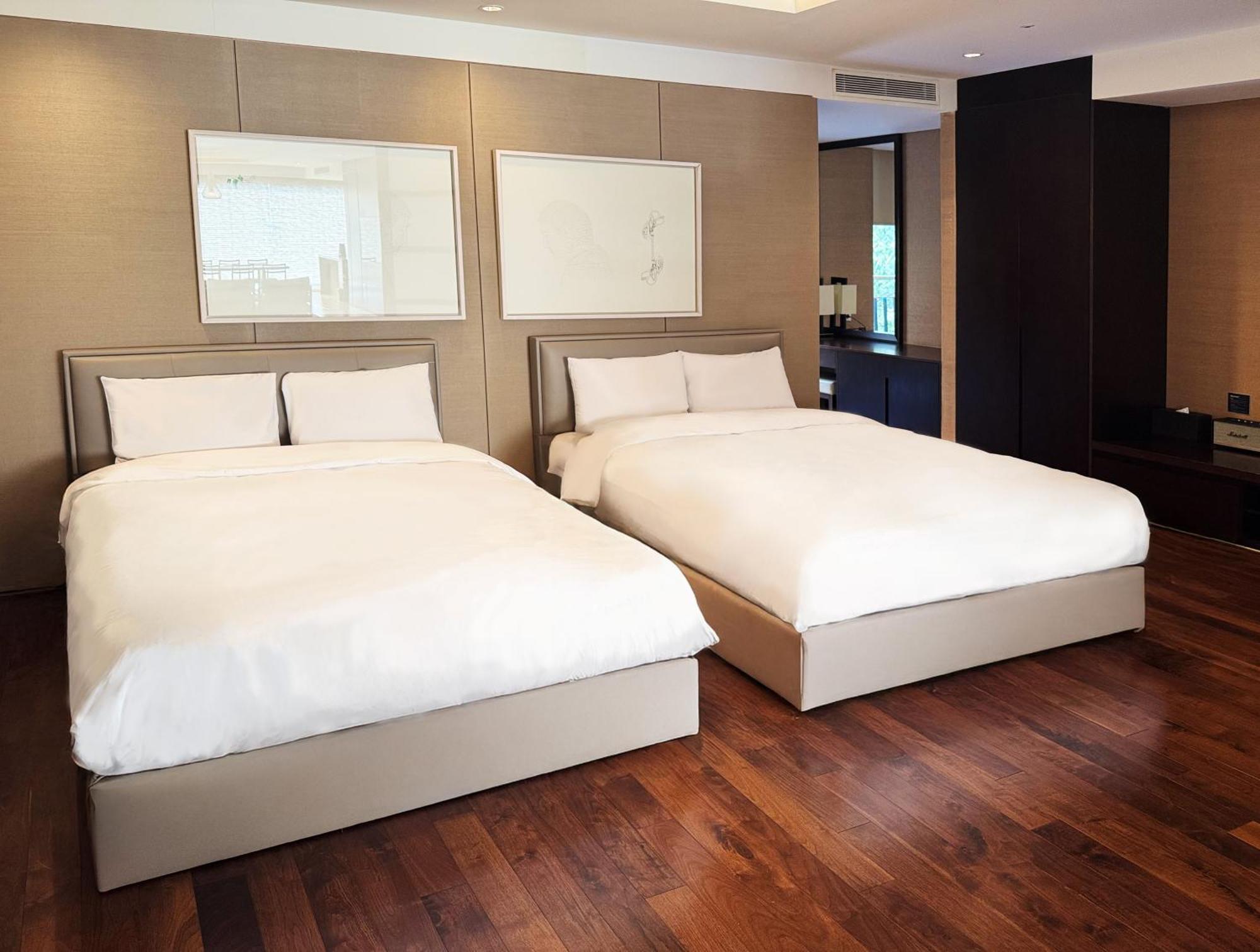 The Suites Hotel Namwon Екстер'єр фото