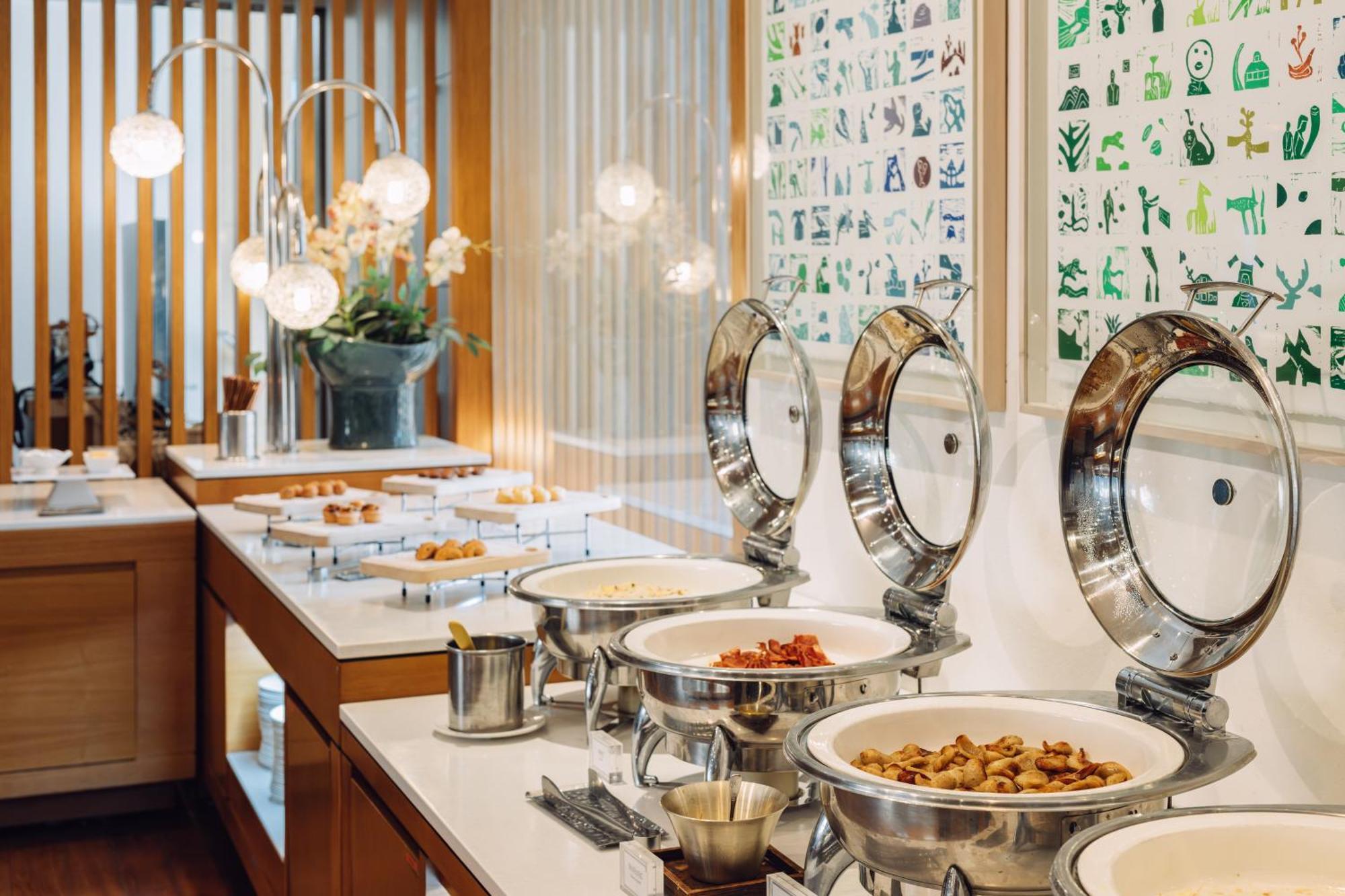 The Suites Hotel Namwon Екстер'єр фото