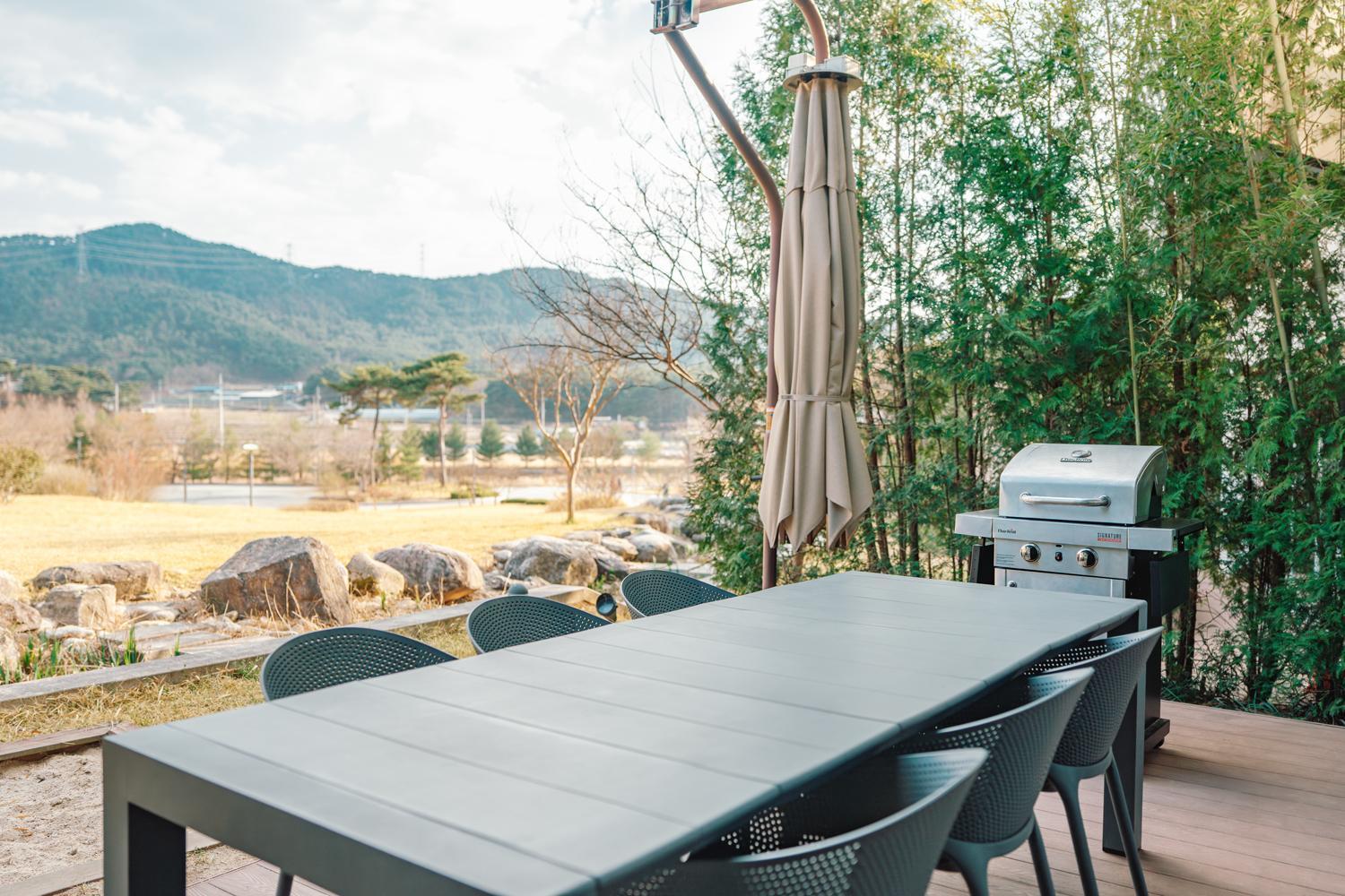 The Suites Hotel Namwon Екстер'єр фото